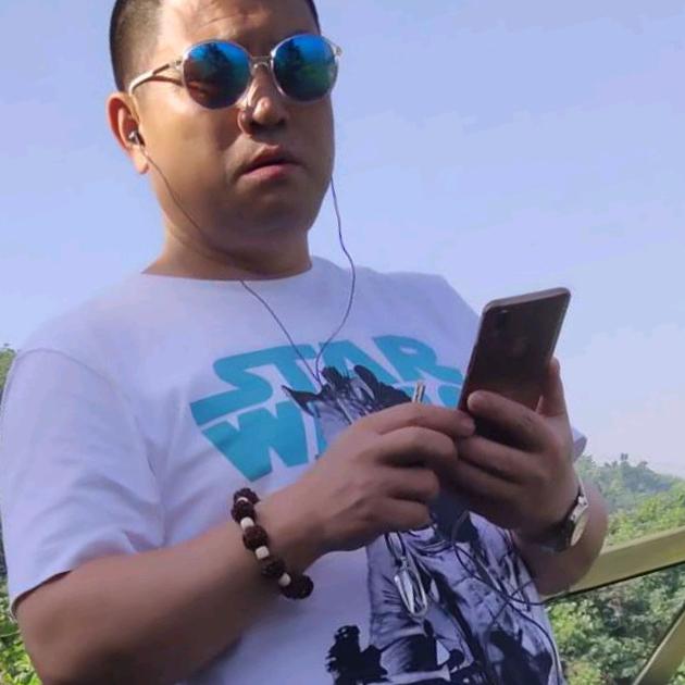 徐哥爱唱歌（每晚9点10分开播）