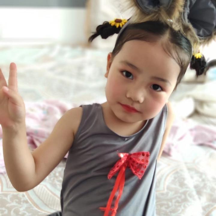 馨悦，昕毅奶奶