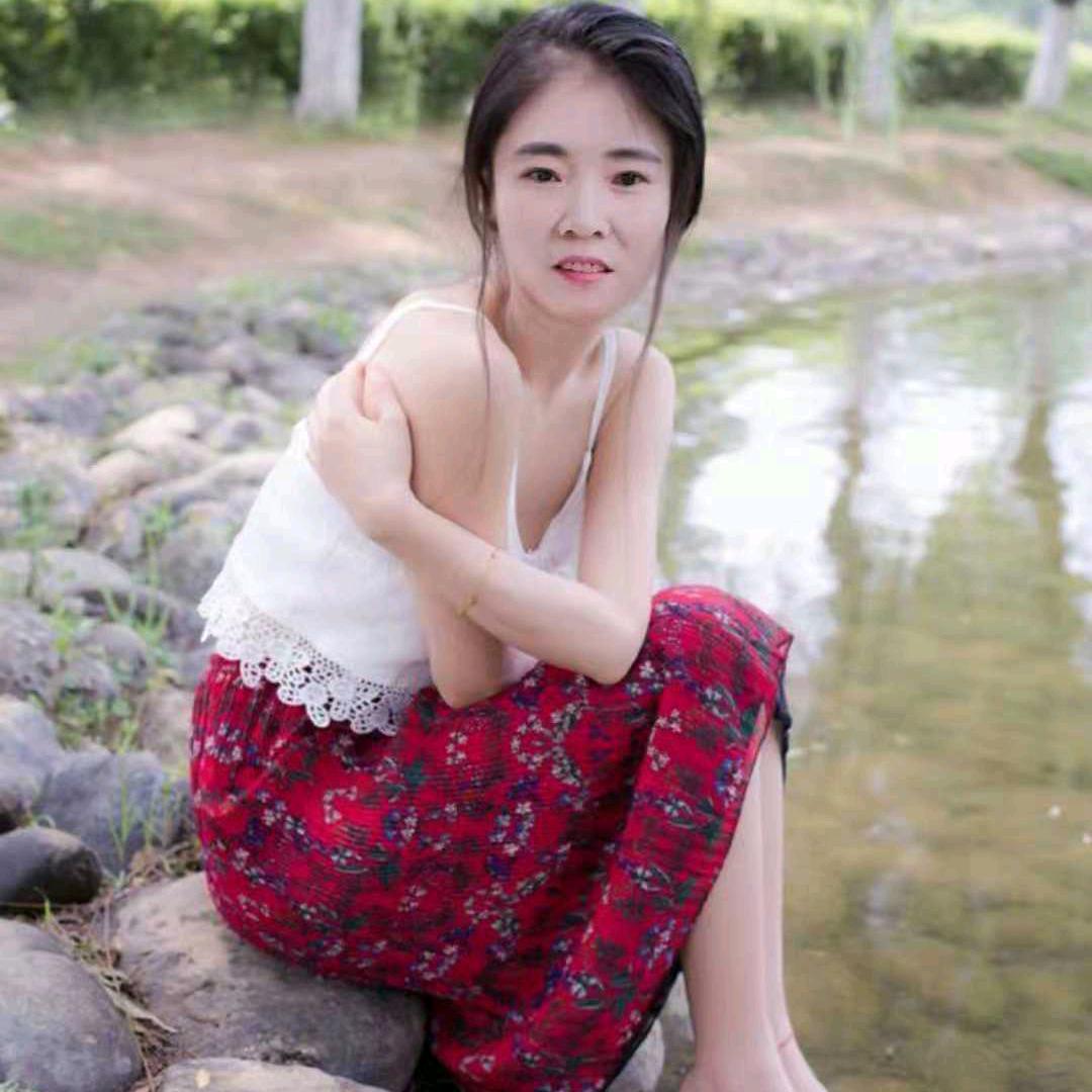 小丽小花朵