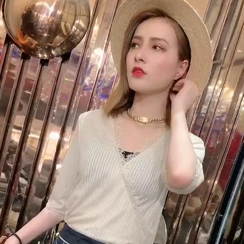 伊红颜精品服装店