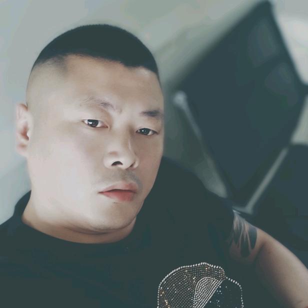 董建