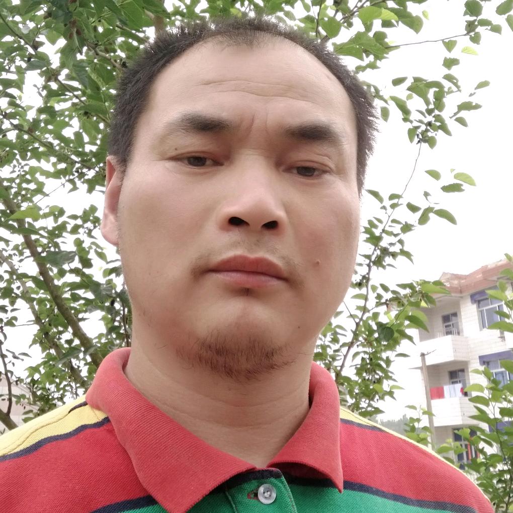 黄卫华