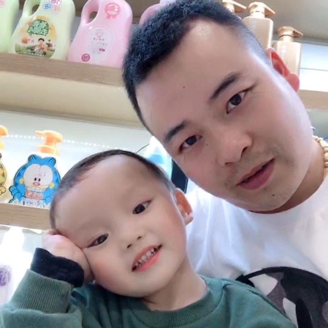 小🐑哥