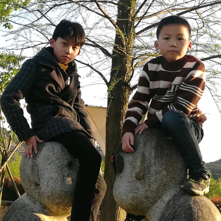 旺远磊英👨‍👩‍👦‍👦