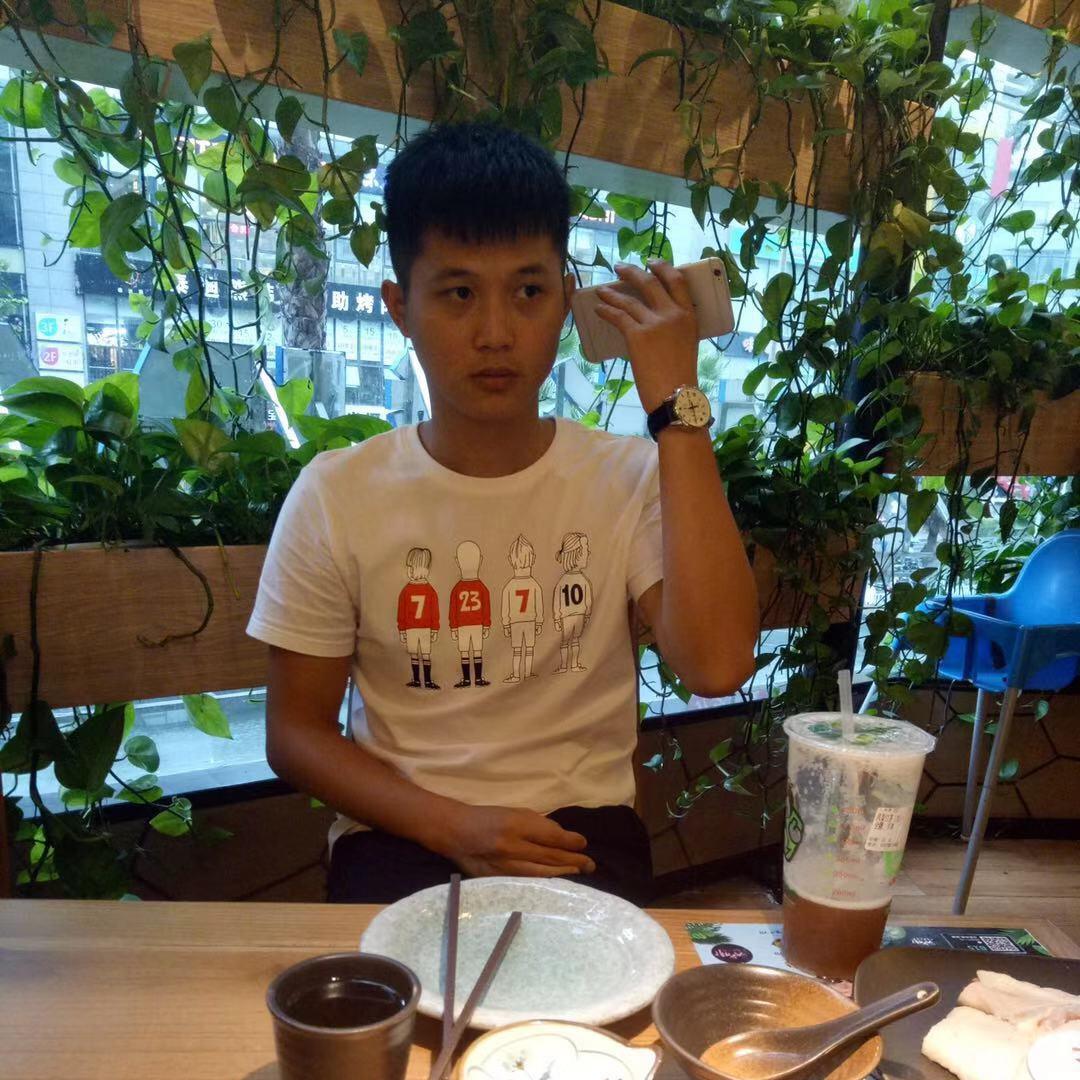 顺销精品二手车-小谢