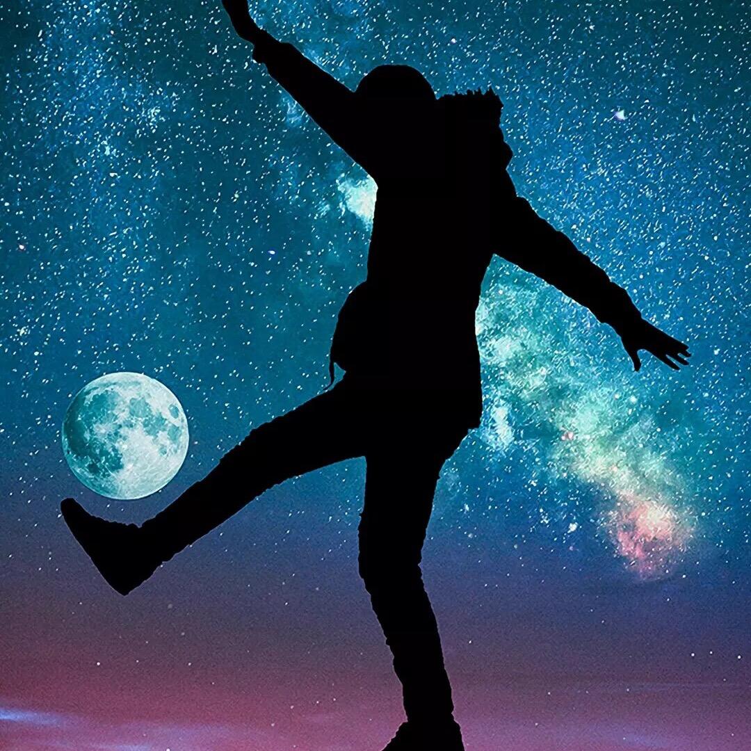 -默. 𓃰