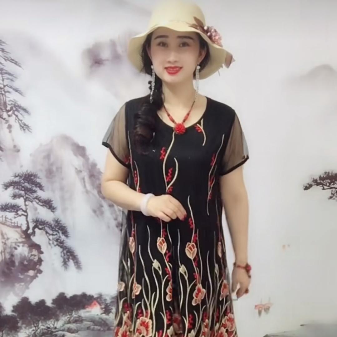 长春市宽城区春杰月月服饰店