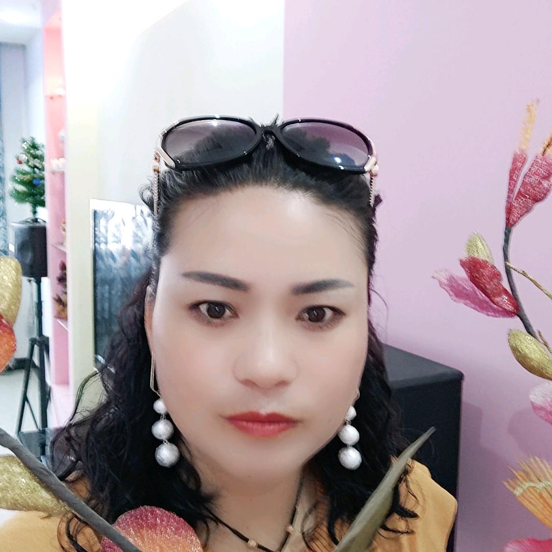我是小董