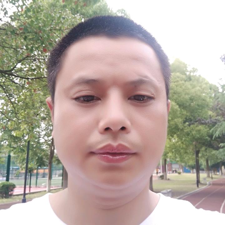 中年大叔
