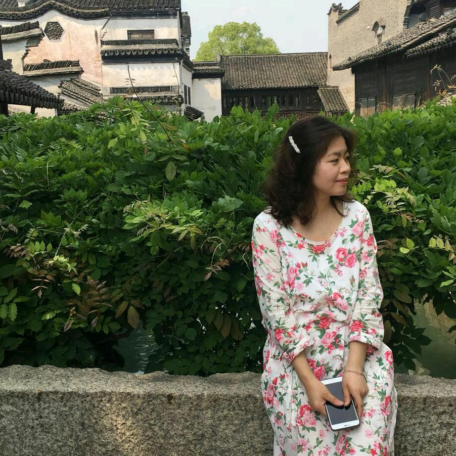 小春泽韩装
