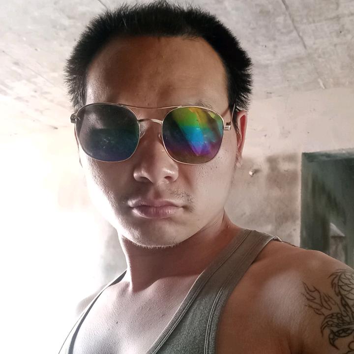 涟源龙山野山羊