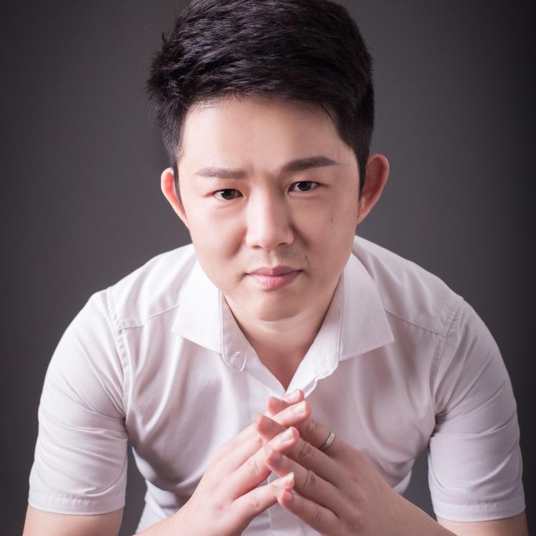 咸宁东尖减龄发型设计赵双