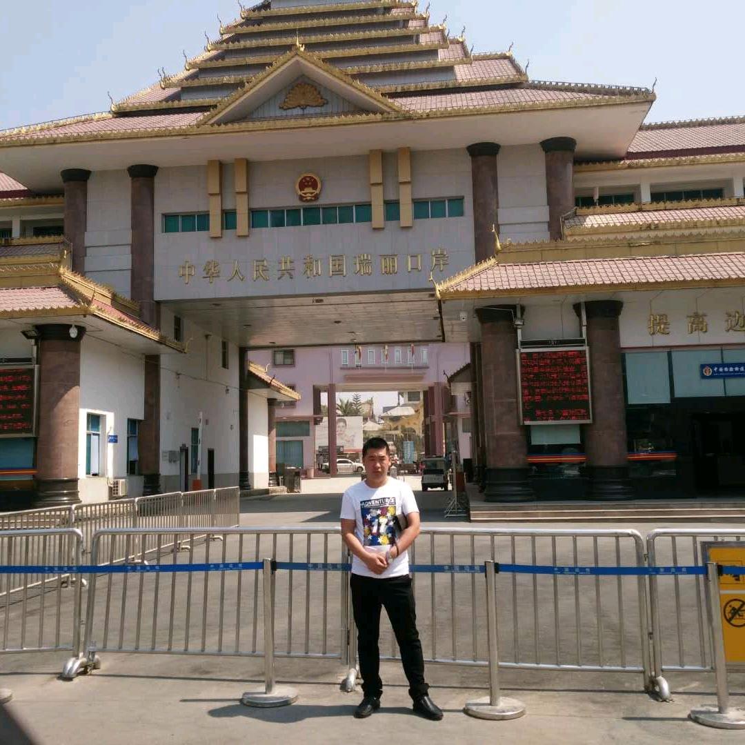 王志成专业代卖柚子桔子西瓜