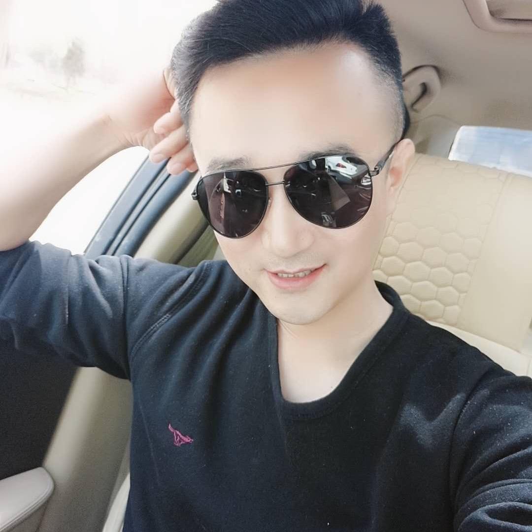 爱唱歌的木工