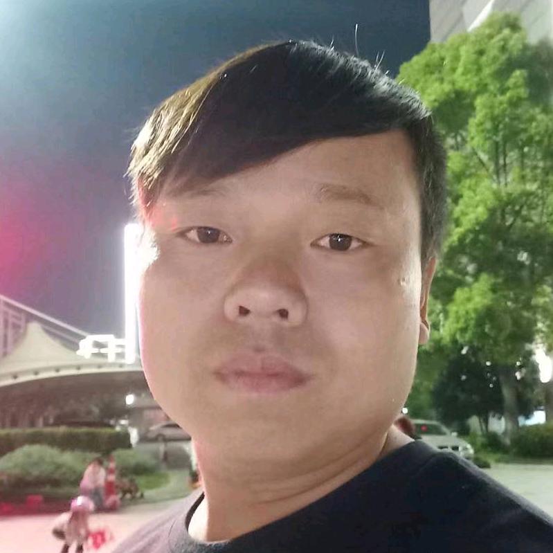 工地靈活的胖了