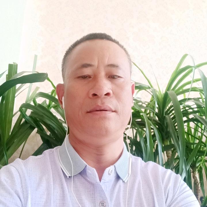 冯育明