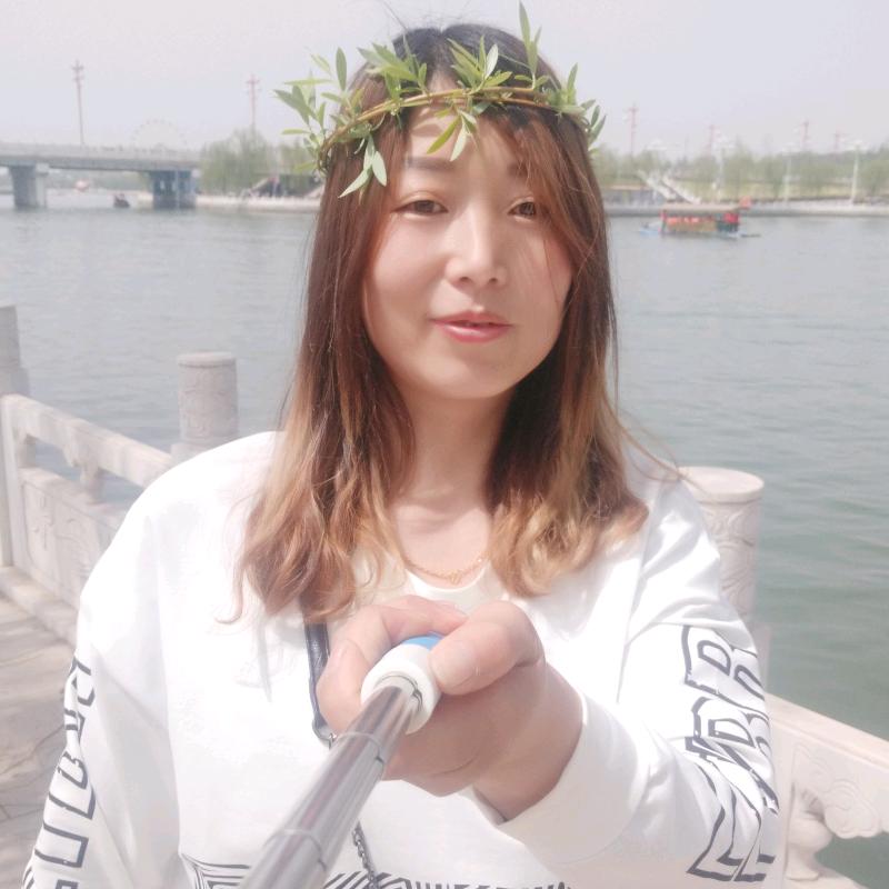 留古丽尔惠服装城