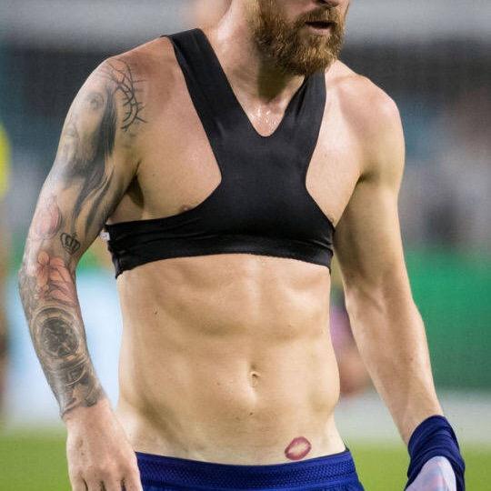 ᥫ᭡.妖精messi ᰔᩚ_