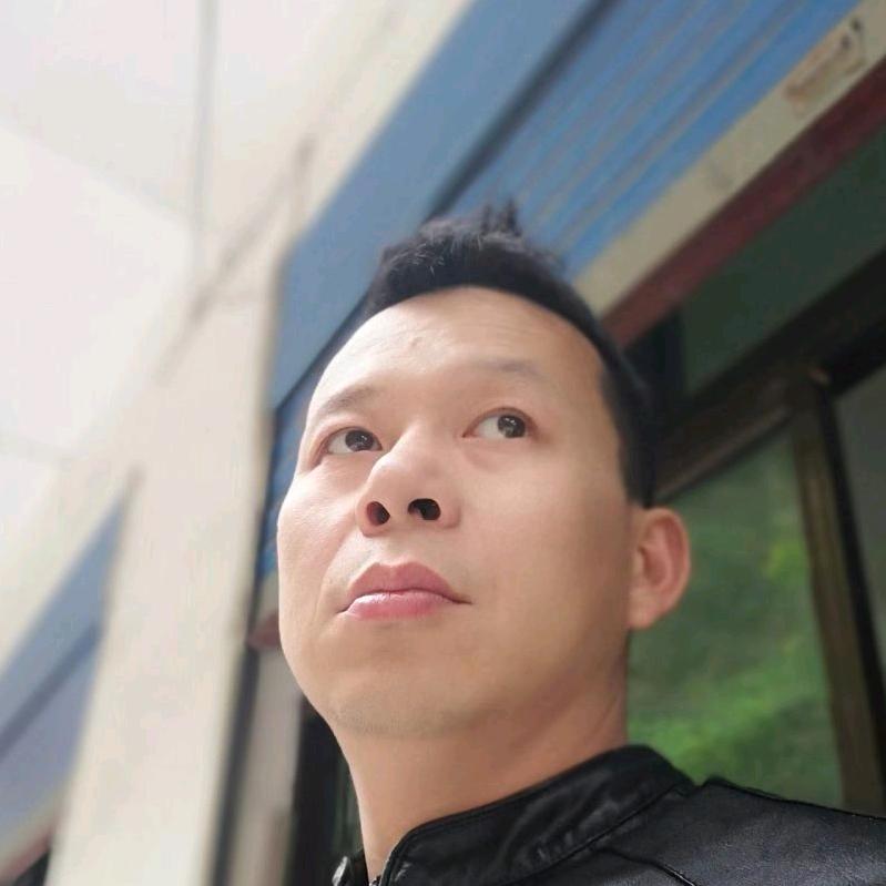 覃建成，定做健康床垫，家居。