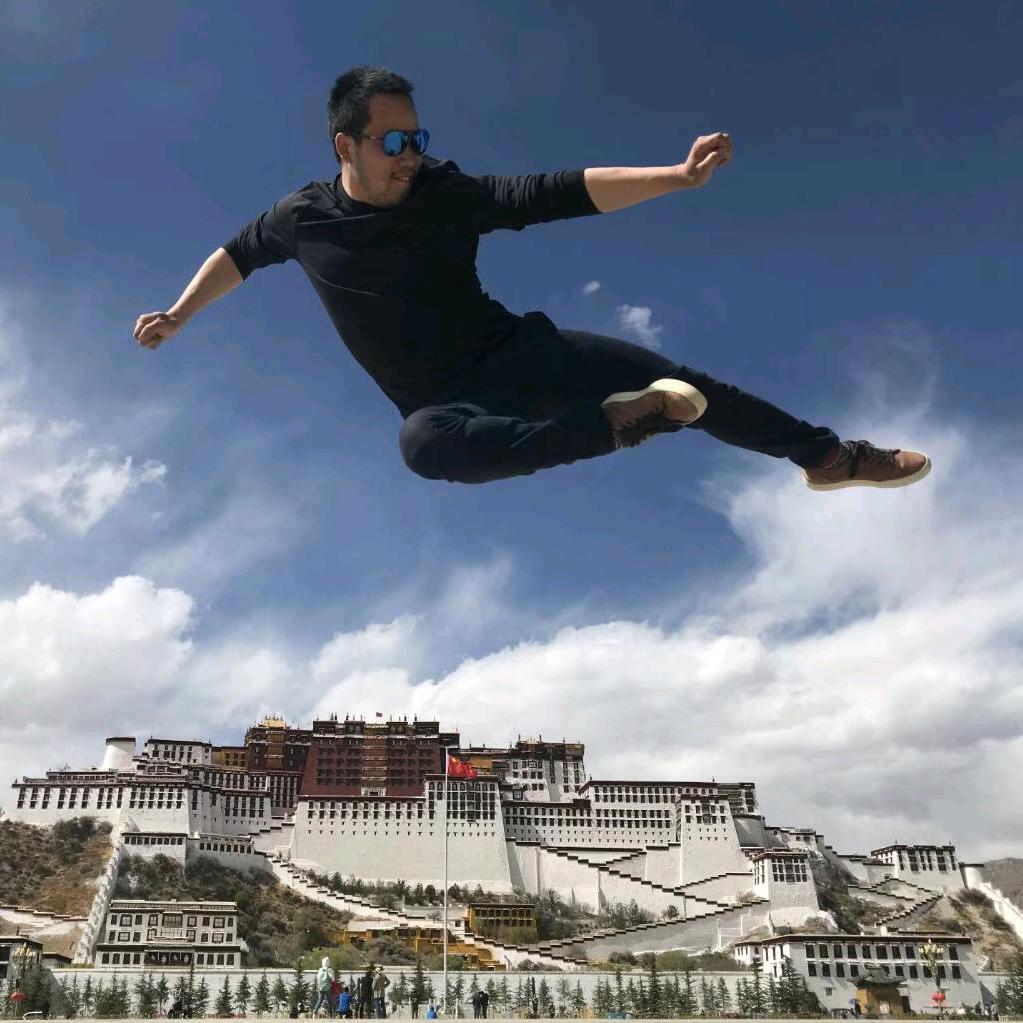 周铨建筑装饰设计
