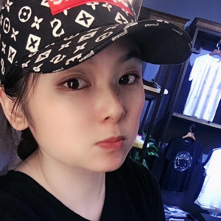 玲玲