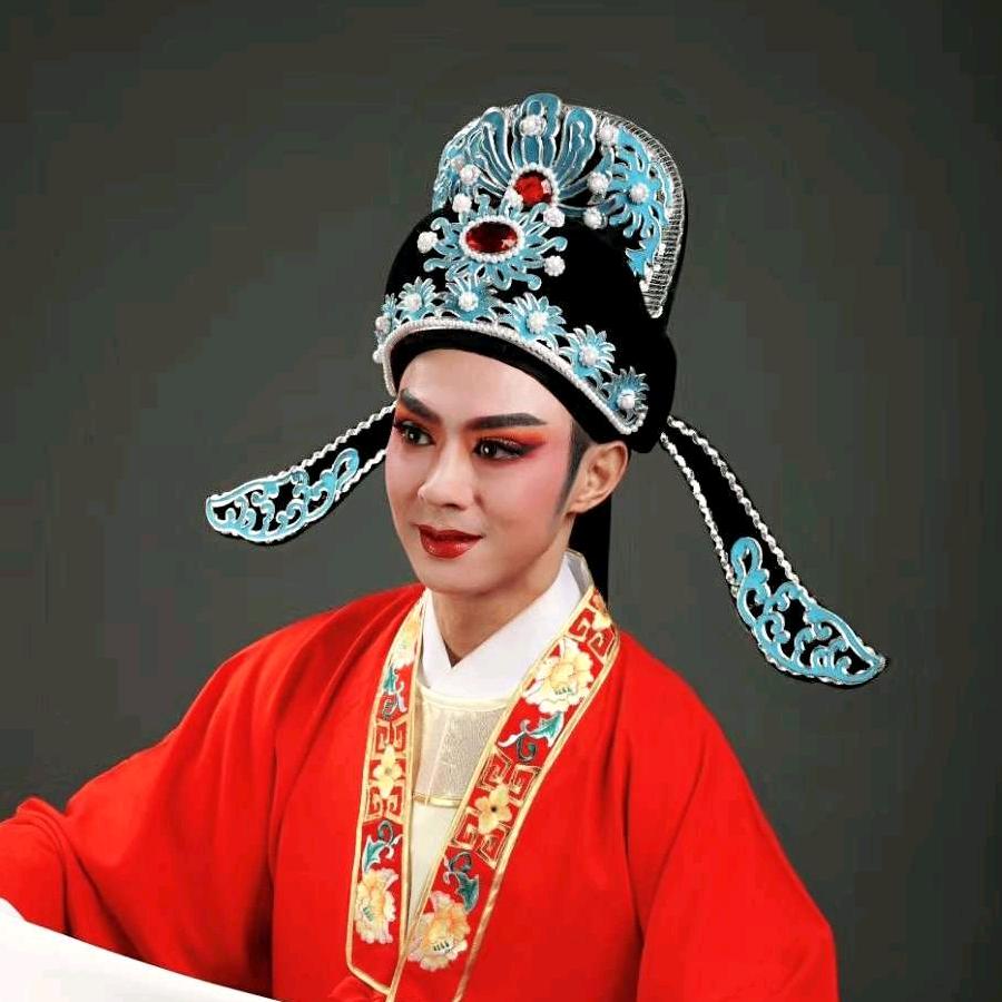 曹伟业