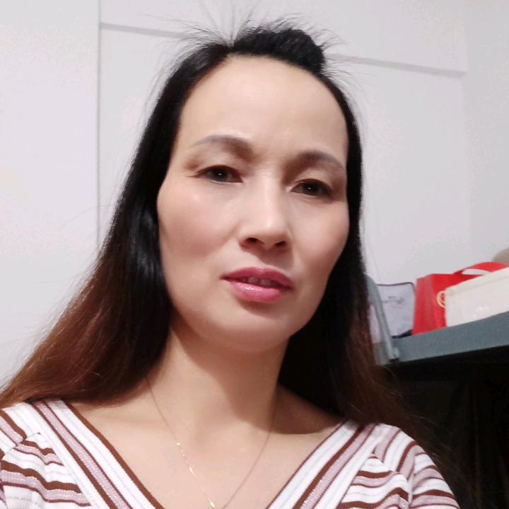 萍水相逢