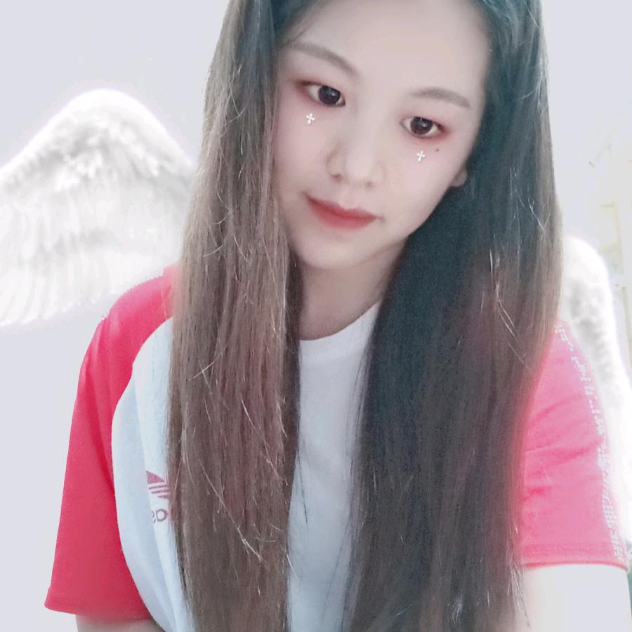 雷家小姐姐👒