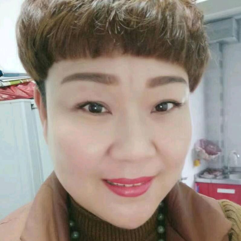 赵玉梅（朵朵果果奶奶）