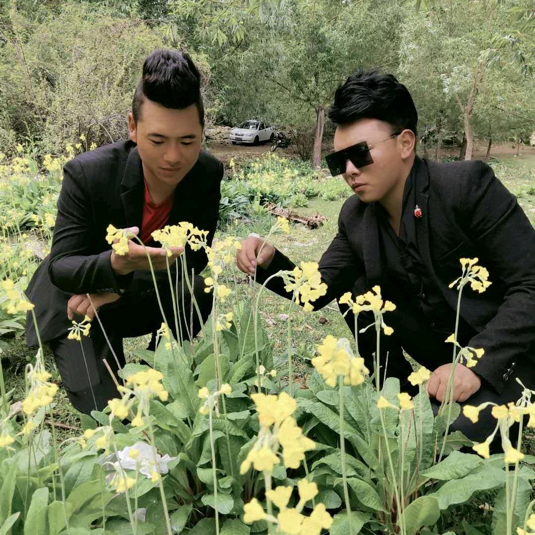 朵崇演艺中心