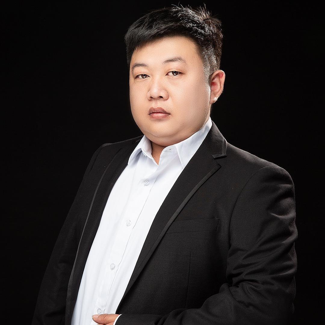 很哇噻的男人（涅槃重生）