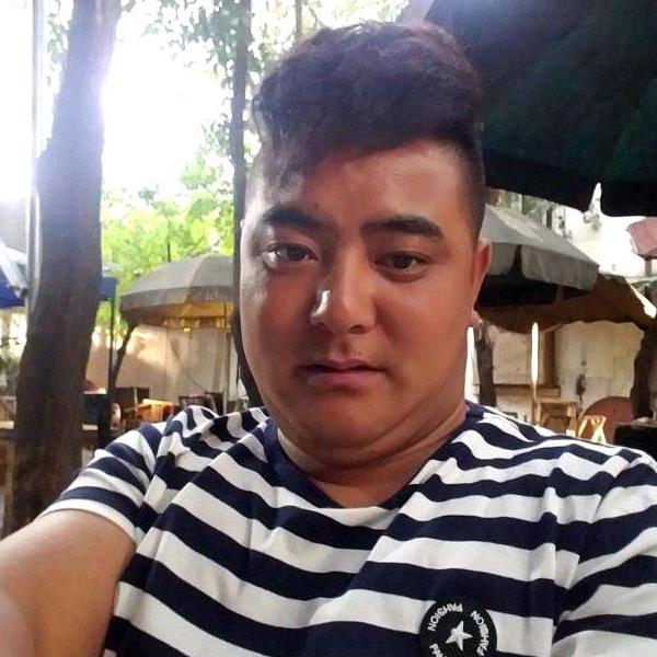代章龙