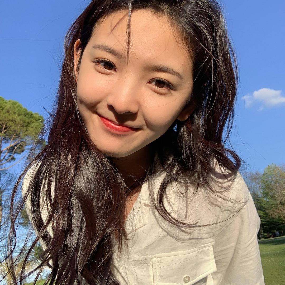 @Jessie诗姐