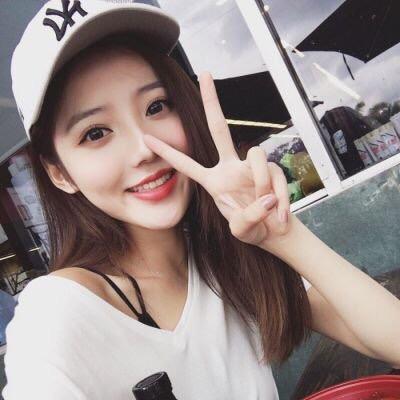 卖卤菜的小姐姐