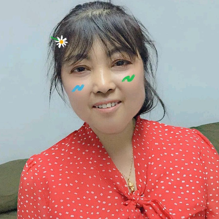 俩个女儿的妈妈