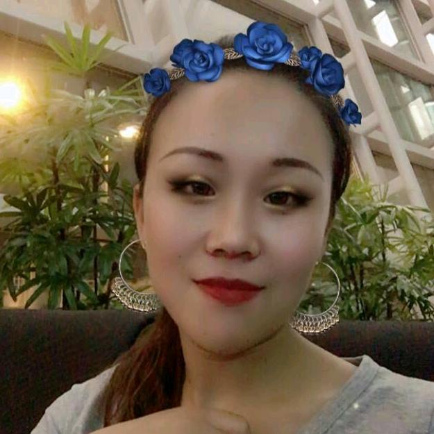 文登赶集摆摊的小崔