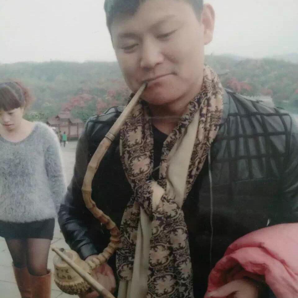 哥哥我姓周