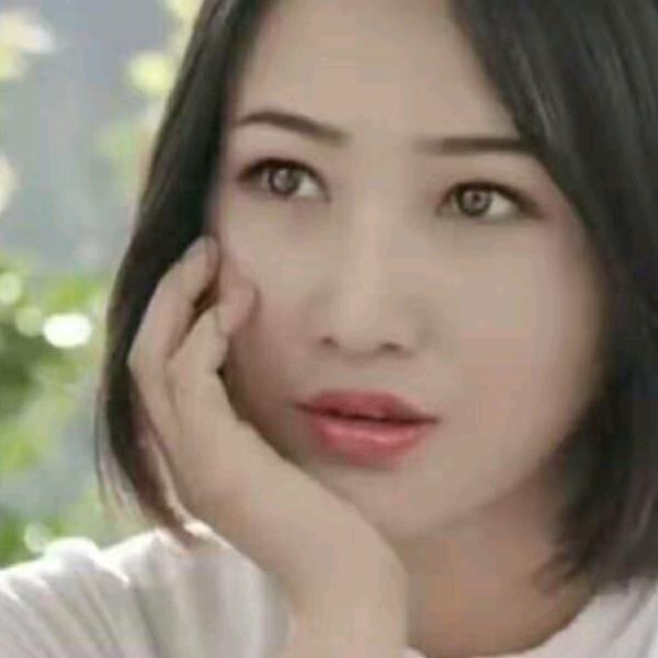 杨丽