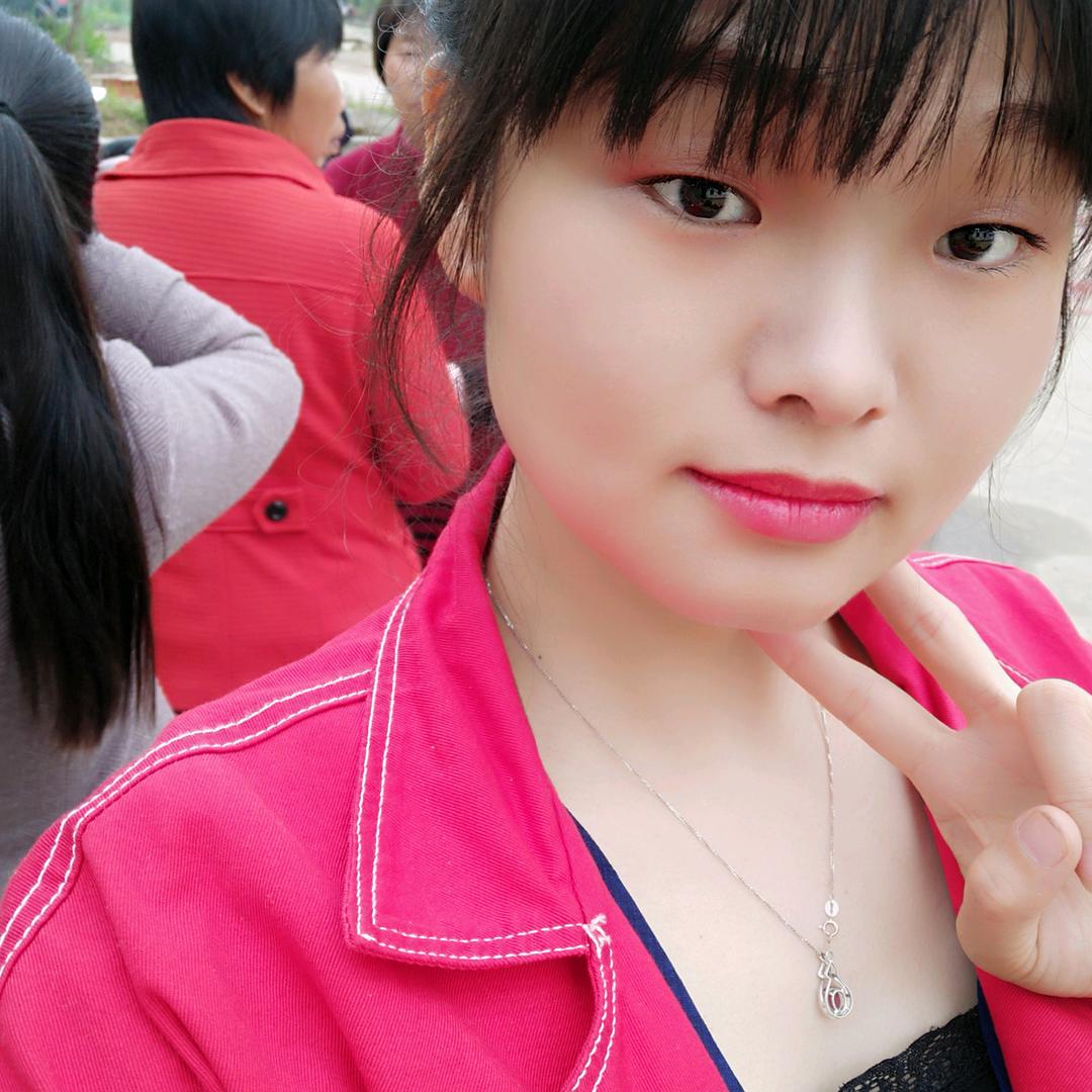 是芳芳吖