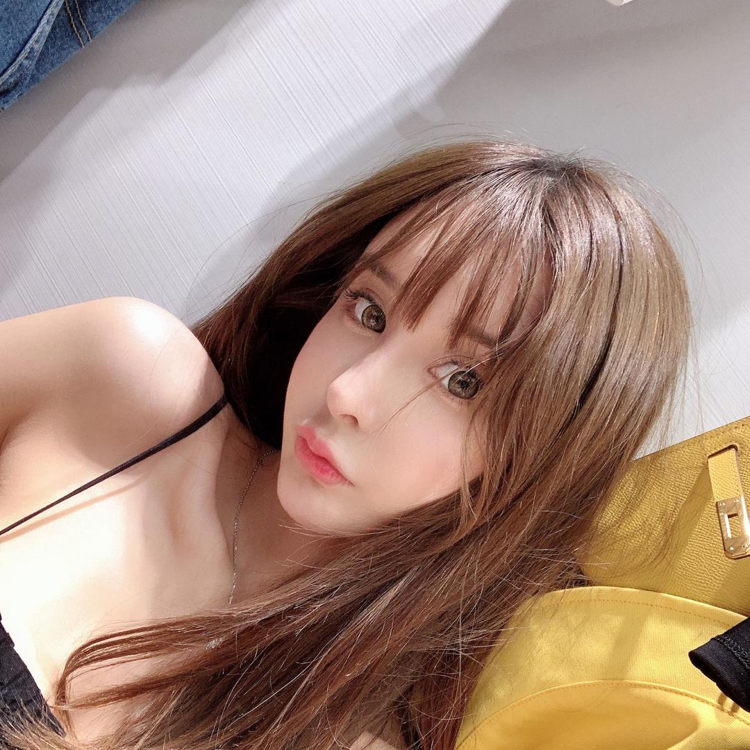 Chloe
