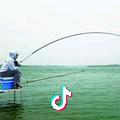 小彬钓鱼
