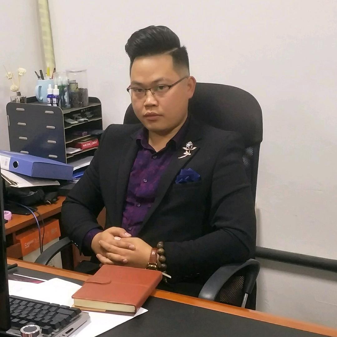 红星鸭王（靖西环球益禾堂旁）
