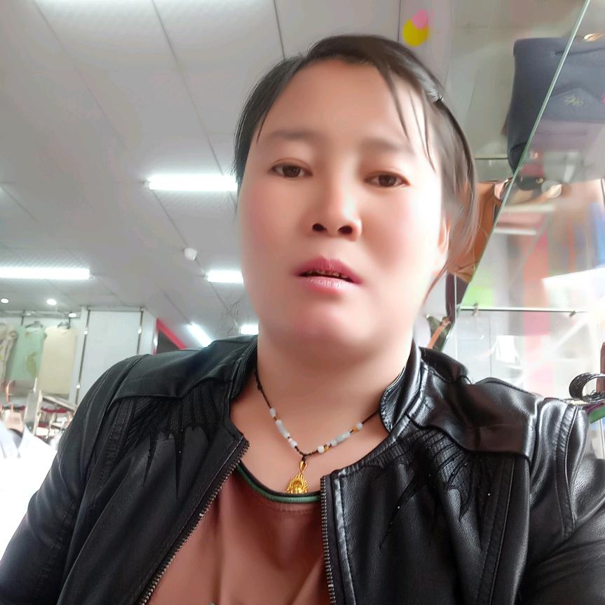 小胡.