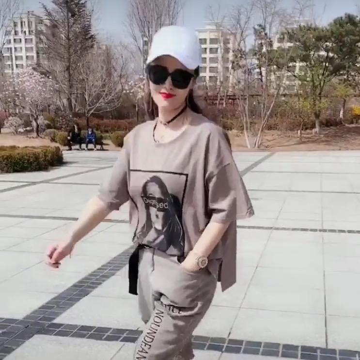 一个无聊的人