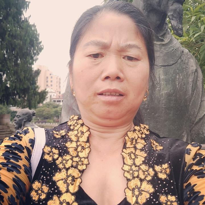 小溪杨梅