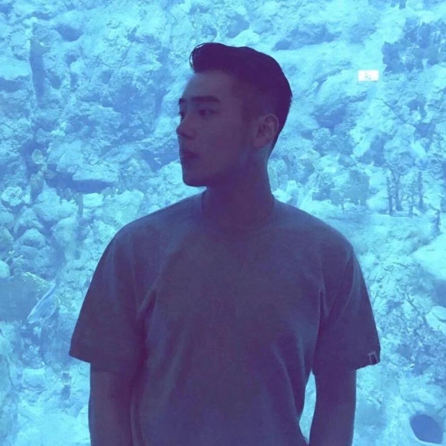 🇨🇳半个耳机