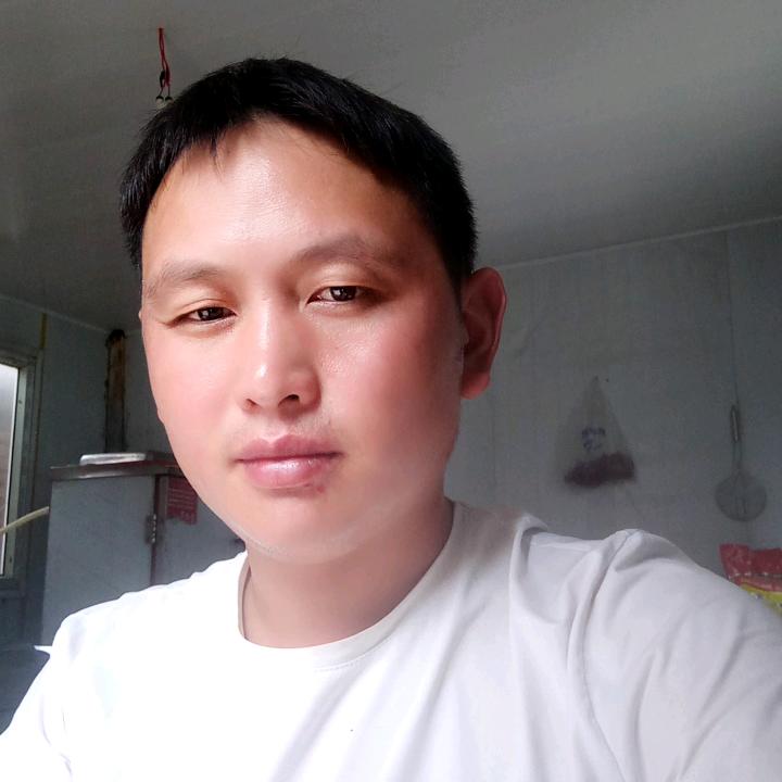 雷哥