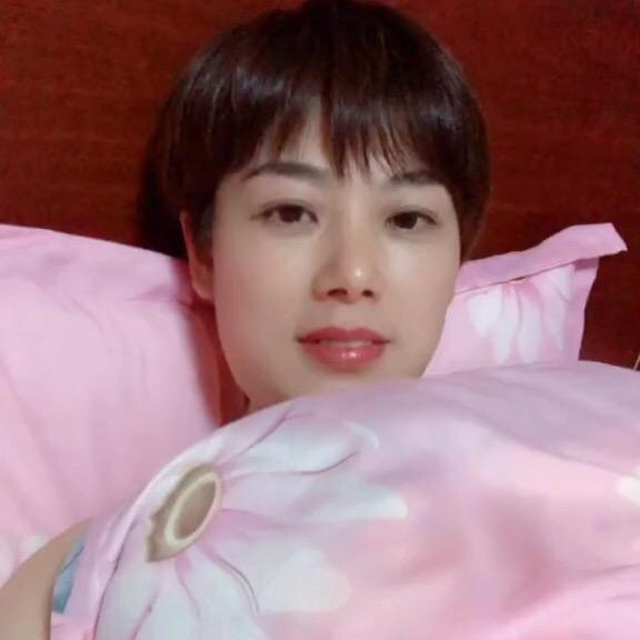 黄min