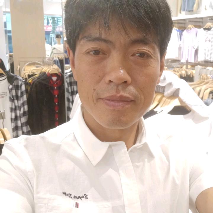 你若真诚，我决不虚伪