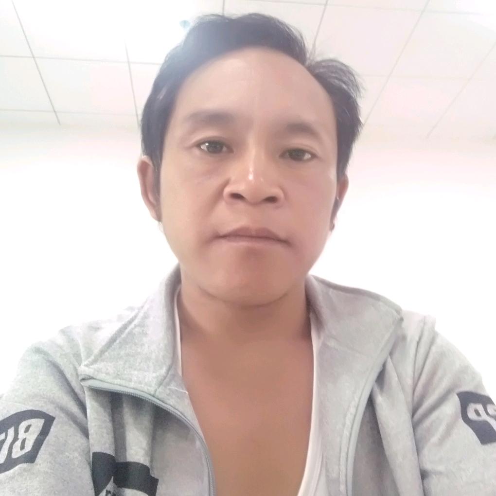 现实残忍单身一人